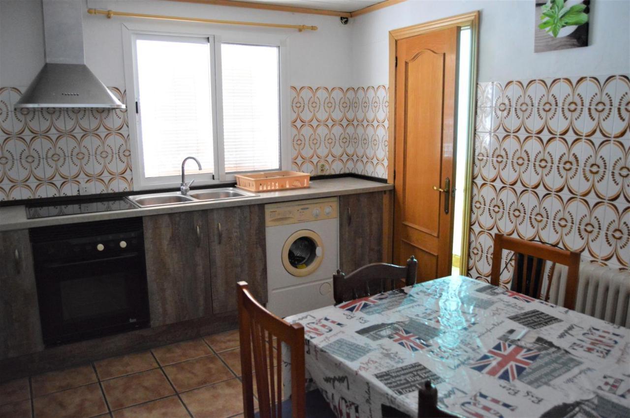 Casa Rural Consuelo Alcala del Jucar Ngoại thất bức ảnh