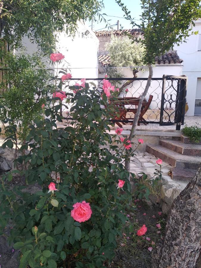 Casa Rural Consuelo Alcala del Jucar Ngoại thất bức ảnh